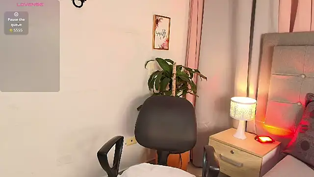 Kiara noirr online show from 03/20/26, 11:37