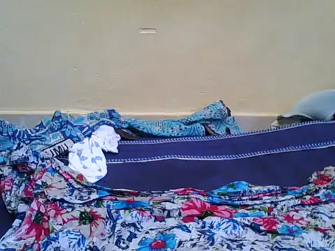 Sweet aura01 online show from 04/12/26, 09:03