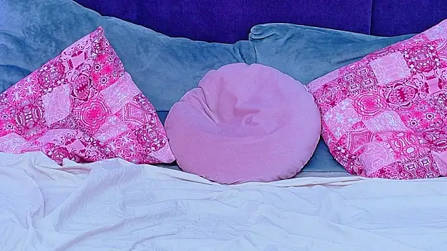 RaysaDrake online show from 04/09/26, 06:19