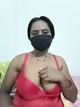 misti-boudii online show from 07/14/26, 12:55