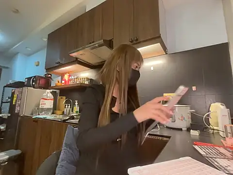 strawberryblossom93 online show from 03/29/26, 01:55