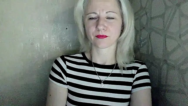 Katerina-Kissa online show from 05/22/26, 08:14