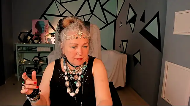 LilaMaharani online show from 03/25/26, 01:28