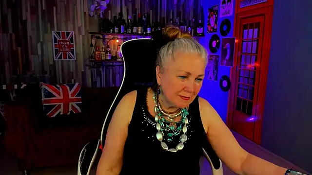 LilaMaharani online show from 03/31/26, 01:00