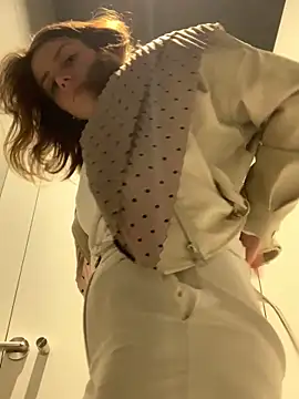 VelvetChloe online show from 04/13/26, 02:11