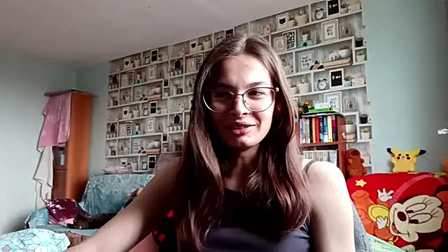 JInaMillsap online show from 04/09/26, 07:03