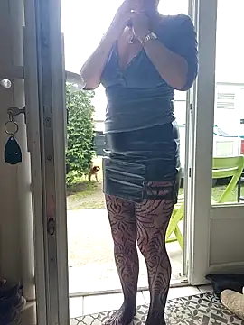 lescoquinsdu40 online show from 04/03/26, 01:31