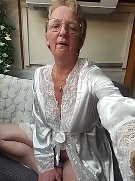 lescoquinsdu40 online show from 04/14/26, 08:15