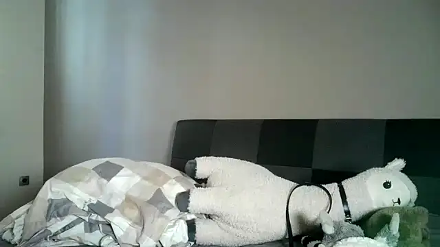 itsmemayarose online show from 04/25/26, 12:30