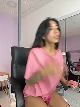 Cataleyaa23 online show from 04/01/26, 07:22