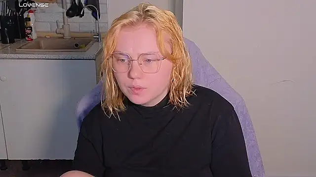 soft focus online show from 05/25/26, 04:51
