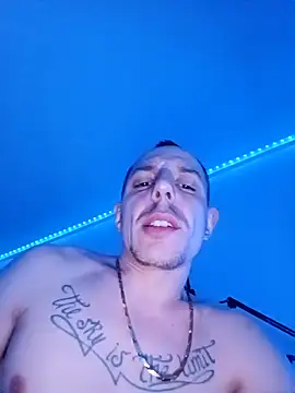 Hugo1993 online show from 04/01/26, 07:44