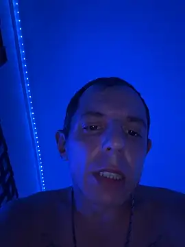 Snapshot of Hugo1993 chatting on 07/07/26, 03:05 Hugo1993 online show from 07/07/26, 03:05