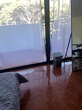 Emi rousse online show from 03/20/26, 12:21