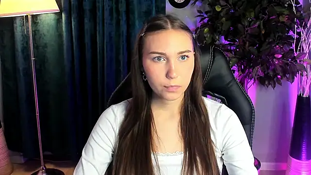 OliviaLang online show from 03/20/26, 11:15