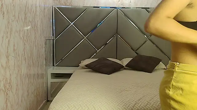 Dolly boobsy online show from 05/15/26, 01:29