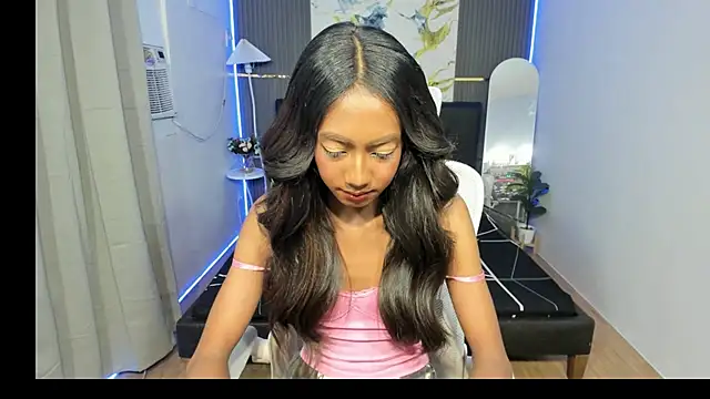 BlackbarbieXXL online show from 04/03/26, 08:07