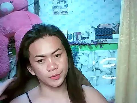 ur lovelychen online show from 04/04/26, 12:13