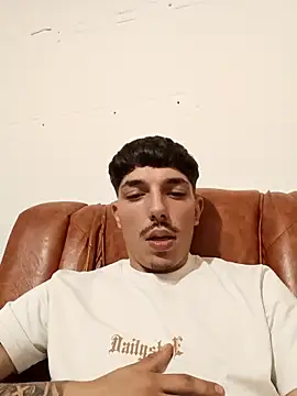 danbig01 online show from 04/22/26, 06:09