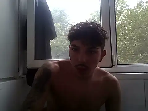 danbig01 online show from 08/09/26, 07:57