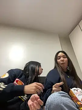 Snapshot of Genblan chatting on 03/03/26, 09:31 Genblan online show from 03/03/26, 09:31