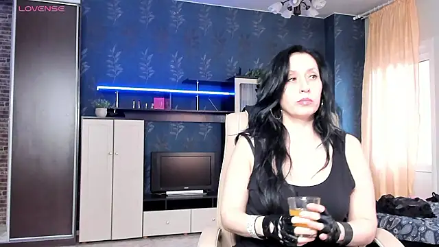 Lucky Milf online show from 03/21/26, 11:48