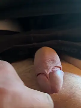 AlexFucklove online show from 04/08/26, 03:45