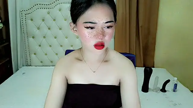 Seductive sophie online show from 07/08/26, 02:05