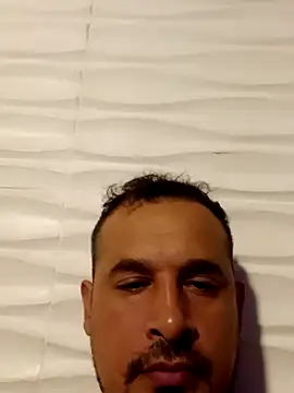 Snapshot of Ezehombre chatting on 03/09/26, 04:00 Ezehombre online show from 03/09/26, 04:00