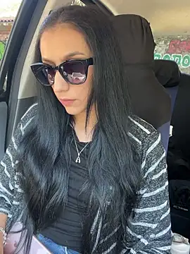 Snapshot of anamaria04 chatting on 04/08/26, 10:04 anamaria04 online show from 04/08/26, 10:04