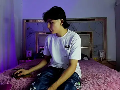 monky 0002 online show from 03/26/26, 03:12