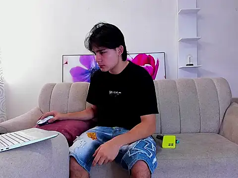 monky 0002 online show from 04/08/26, 02:39