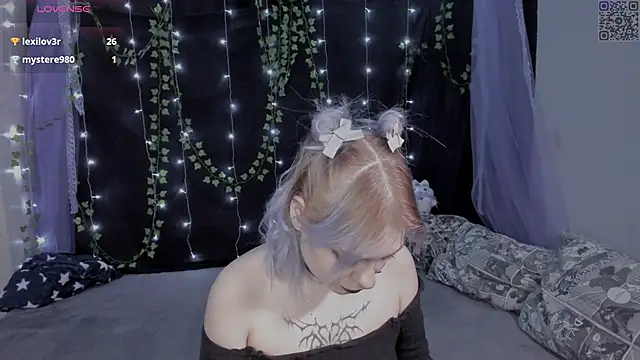 Snapshot of Nyokstynni chatting on 03/02/26, 04:47 Nyokstynni online show from 03/02/26, 04:47