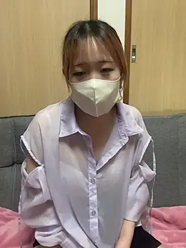 airi-ai0302 online show from 03/18/26, 07:17