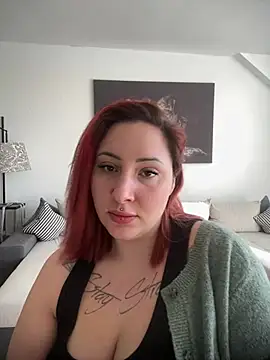 HotMerry online show from 03/02/26, 08:32