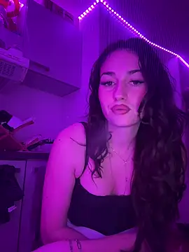 Claraaaaa06 online show from 03/04/26, 08:26