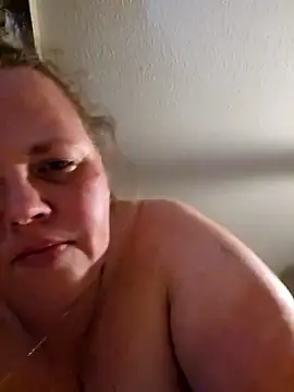 Purplesparkle1 online show from 04/16/26, 05:36