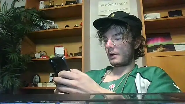 KinkyKittyBoy online show from 04/05/26, 04:31