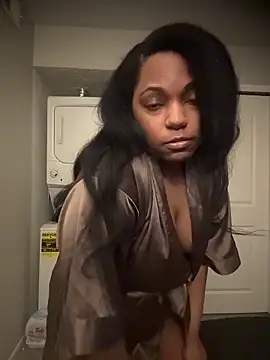 Snapshot of GoddessLiea chatting on 03/02/26, 04:25 GoddessLiea online show from 03/02/26, 04:25