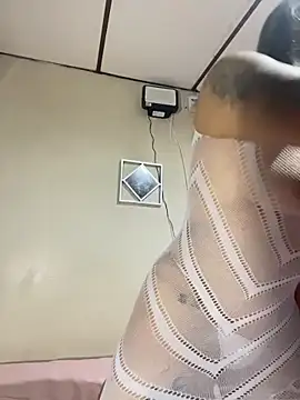 stefanyqueen69 online show from 03/10/26, 02:33