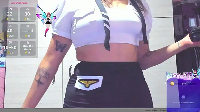 stefanyqueen69 online show from 03/18/26, 01:36