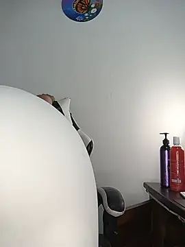 KathLovee online show from 06/20/26, 05:38