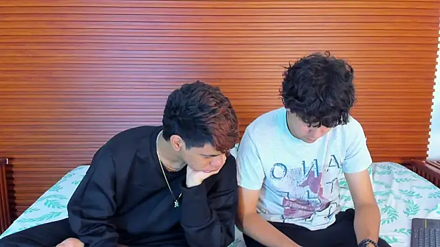 peakk twiinns online show from 03/28/26, 12:16