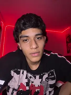 IronLatino online show from 03/02/26, 06:58