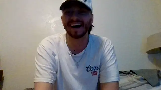 Snapshot of TallHungandCloudy69 chatting on 04/11/26, 08:18 TallHungandCloudy69 online show from 04/11/26, 08:18