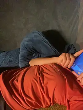 Candy baby01 online show from 04/15/26, 10:10