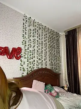 SweetsforLily online show from 03/05/26, 12:01