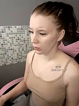 Snapshot of Mary_Blu chatting on 03/15/25, 03:51 Mary Blu online show from 03/15/25, 03:51