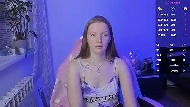 Snapshot of Mary_Blu chatting on 11/13/25, 03:22 Mary Blu online show from 11/13/25, 03:22