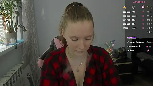 Snapshot of Mary_Blu chatting on 11/15/25, 09:39 Mary Blu online show from 11/15/25, 09:39